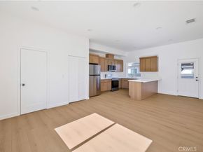 10905 Dalerose Avenue, Inglewood CA 90304