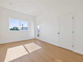 10905 Dalerose Avenue, Inglewood CA 90304