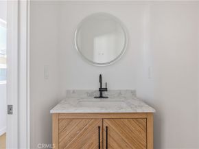 10905 Dalerose Avenue, Inglewood CA 90304