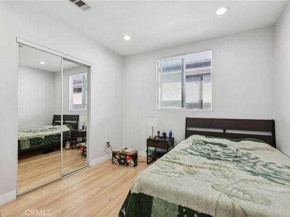 2806 Cudahy Street, Huntington Park CA 90255