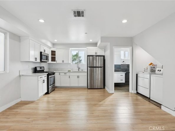 2806 Cudahy Street, Huntington Park CA 90255