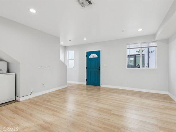 2806 Cudahy Street, Huntington Park CA 90255