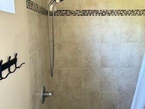 2249 Montrose Avenue 7, Montrose CA 91020