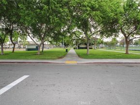 141 W 29th, Long Beach CA 90806