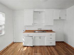 141 W 29th, Long Beach CA 90806