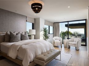 2304 Cliff, Newport Beach CA 92663