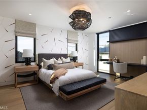 2304 Cliff, Newport Beach CA 92663