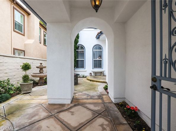 18692 Calera Drive, Huntington Beach CA 92648