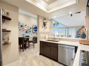 1200 Pacific Coast 426, Huntington Beach CA 92648