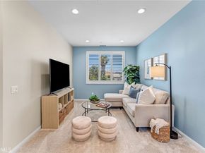 925 E 3rd, Santa Ana CA 92701