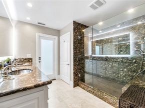 5522 Mossvale Circle, Huntington Beach CA 92649