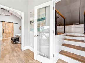 5522 Mossvale Circle, Huntington Beach CA 92649