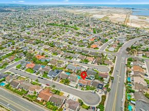 5522 Mossvale Circle, Huntington Beach CA 92649