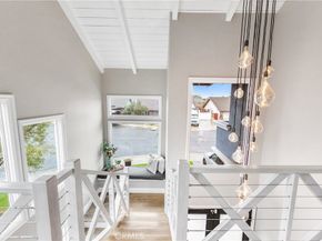 5522 Mossvale Circle, Huntington Beach CA 92649