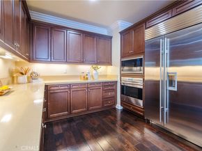 65 Rolling, Irvine CA 92620