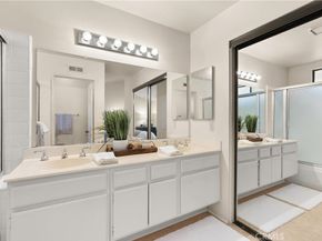 2595 Plaza Del Amo 424, Torrance CA 90503