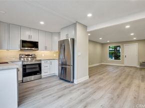 93 Streamwood, Irvine CA 92620