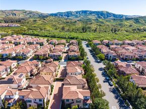 170 Villa Ridge, Irvine CA 92602