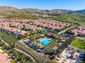 170 Villa Ridge, Irvine CA 92602