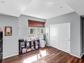 12922 Union 302, Hawthorne CA 90250