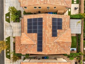 106 Albero, Irvine CA 92602