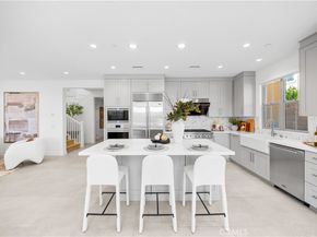 106 Albero, Irvine CA 92602