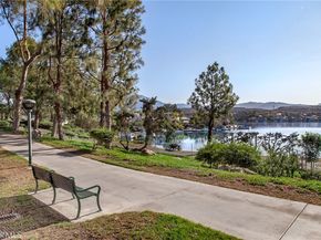 27858 Via Sarasate, Mission Viejo CA 92692