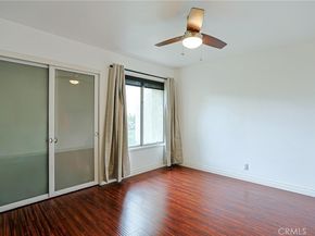 12 Silverwood 19, Irvine CA 92604
