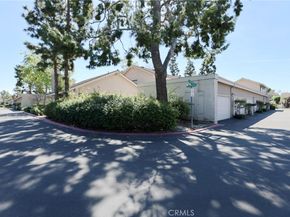 12 Silverwood 19, Irvine CA 92604