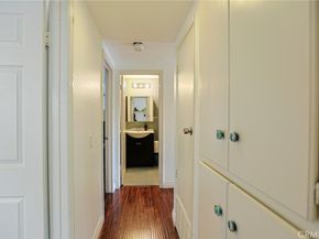 12 Silverwood 19, Irvine CA 92604