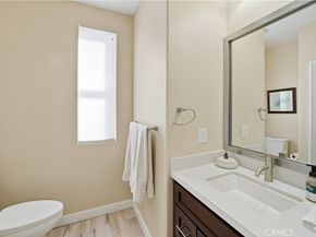 338 5th Street, Huntington Beach CA 92648