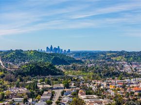 1/2 N Chestnut Ave, Los Angeles CA 90042