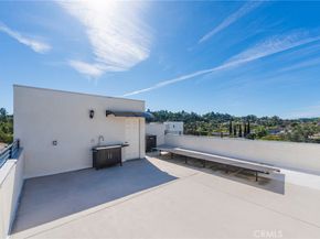 712 N Chestnut Ave, Los Angeles CA 90042