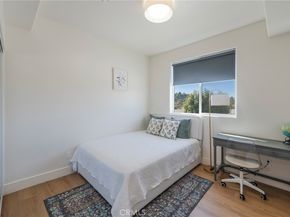 712 N Chestnut Ave, Los Angeles CA 90042