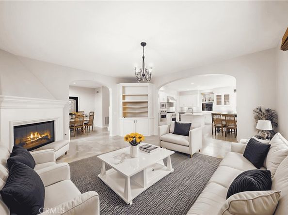 28 Teak bridge, Irvine CA 92620