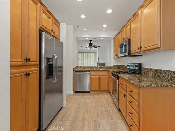 20331 Bluffside Circle 303, Huntington Beach CA 92646