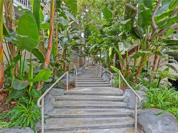 20331 Bluffside Circle 303, Huntington Beach CA 92646