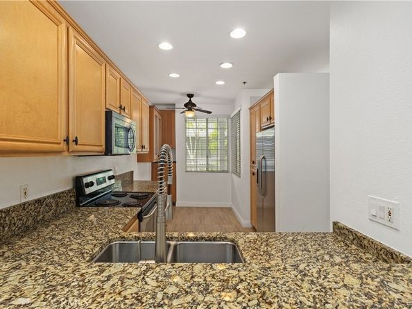 20331 Bluffside Circle 303, Huntington Beach CA 92646
