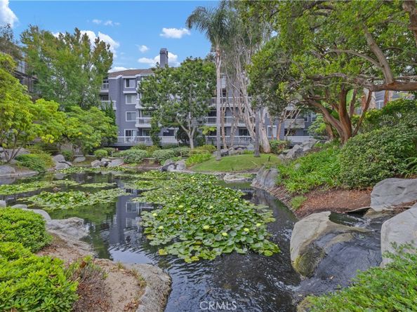 20331 Bluffside Circle 303, Huntington Beach CA 92646