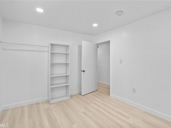 2250 Duane, Los Angeles CA 90039