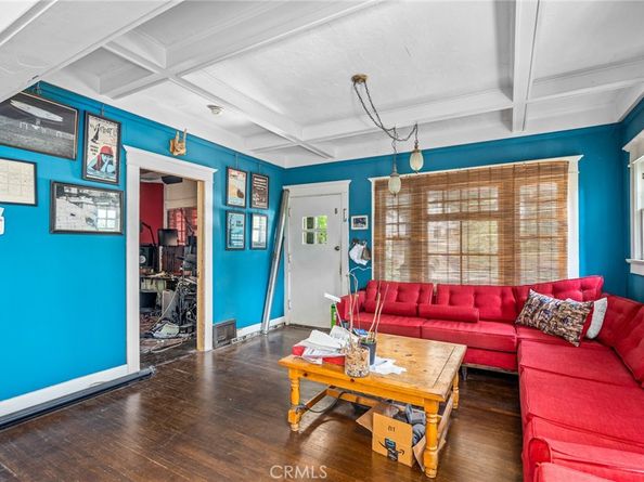 2250 Duane, Los Angeles CA 90039