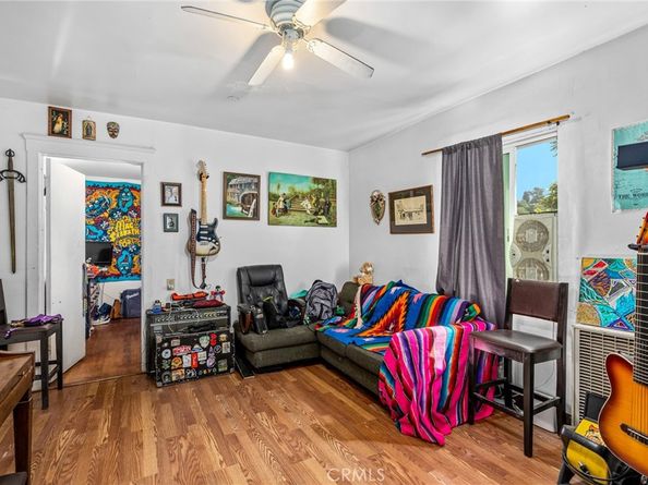 2250 Duane, Los Angeles CA 90039