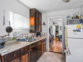 2250 Duane, Los Angeles CA 90039