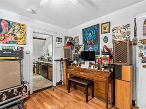2250 Duane, Los Angeles CA 90039