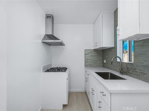 2250 Duane, Los Angeles CA 90039