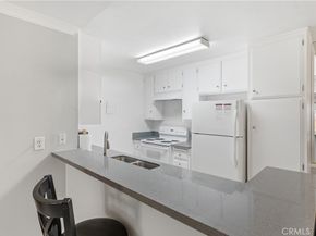 2511 W. Sunflower Ave. H3, Santa Ana CA 92704