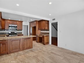 11 Redwood Tree, Irvine CA 92612