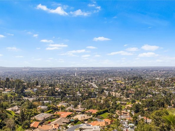 10219 Sunrise Lane, North Tustin CA 92705