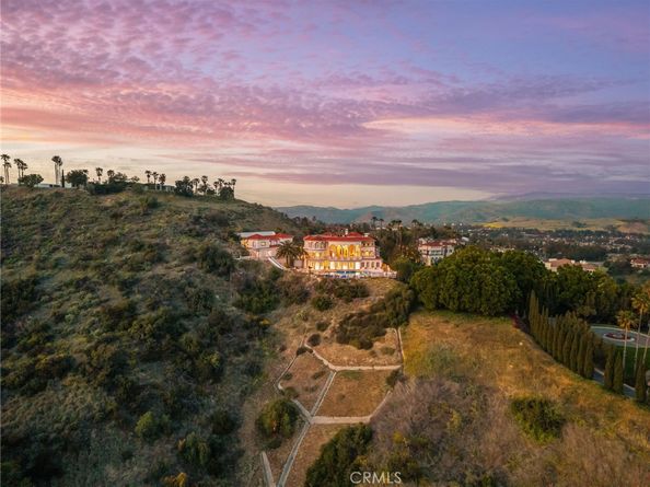 10219 Sunrise Lane, North Tustin CA 92705