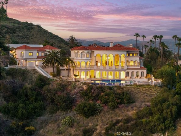 10219 Sunrise Lane, North Tustin CA 92705